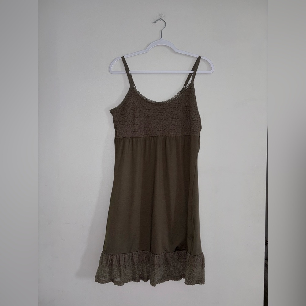 Cream | Green Lace Dress